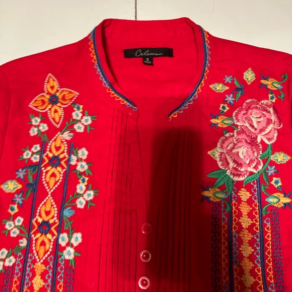 Calessa Red/Multicolored Embroidered Floral Cotton/Linen Boho V-Neck Top NWT S - Picture 7 of 16